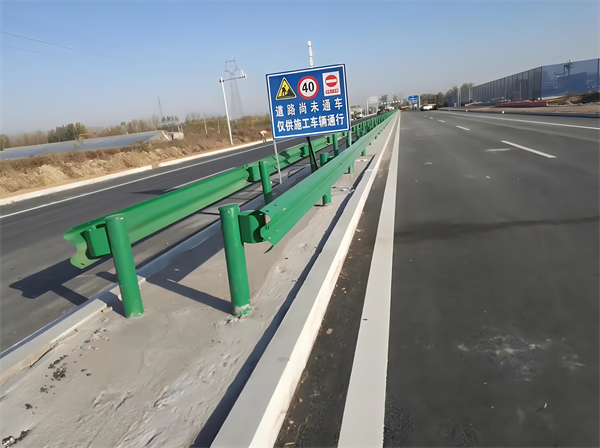 临汾公路护栏守护安全横跨多个行业的应用